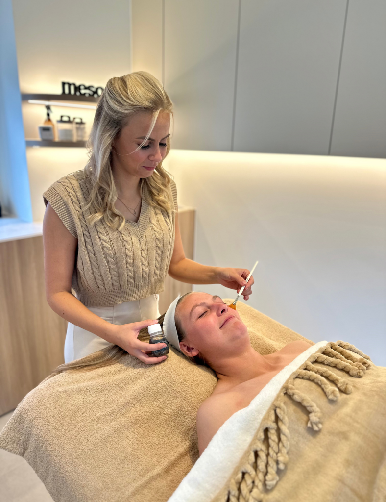 Huidverbeterende behandelingen op maat JVN Aesthteic clinic, schoonheidssalon in Zutendaal limburg